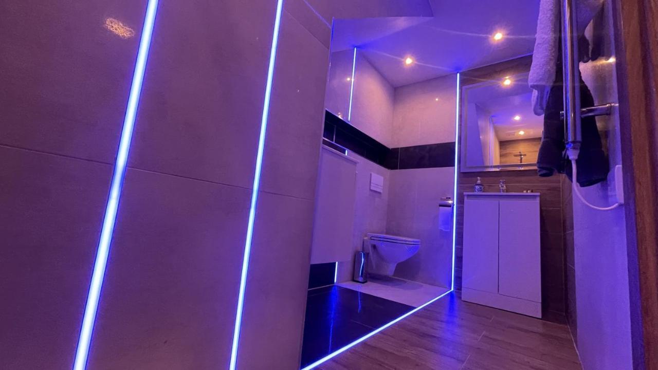 #1 Tgha Luxury Studio Apartment In Athlone Exterior photo